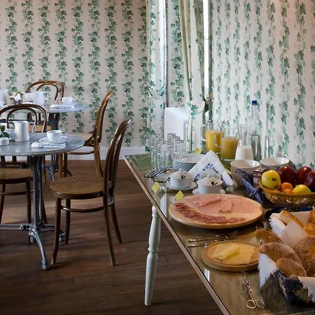 Bed & Breakfast M Club De Luxe Ravenna