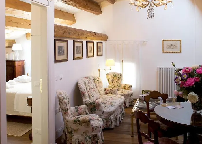 M クラブ デ ラックス B＆b ラヴェンナ