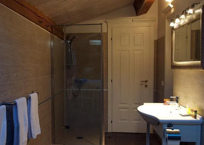 ベッド・アンド・ブレックファスト M クラブ デ ラックス B＆b ラヴェンナ