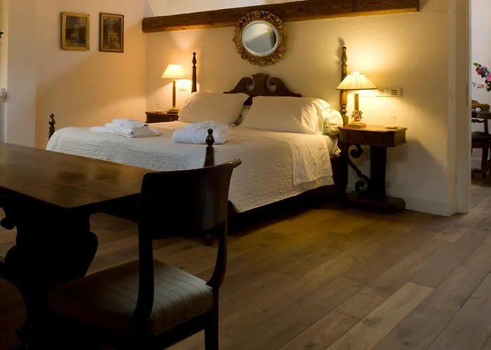 Bed & Breakfast M Club De Luxe