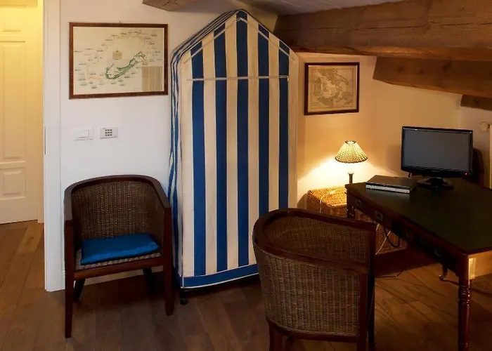 Bed & Breakfast M Club De Luxe